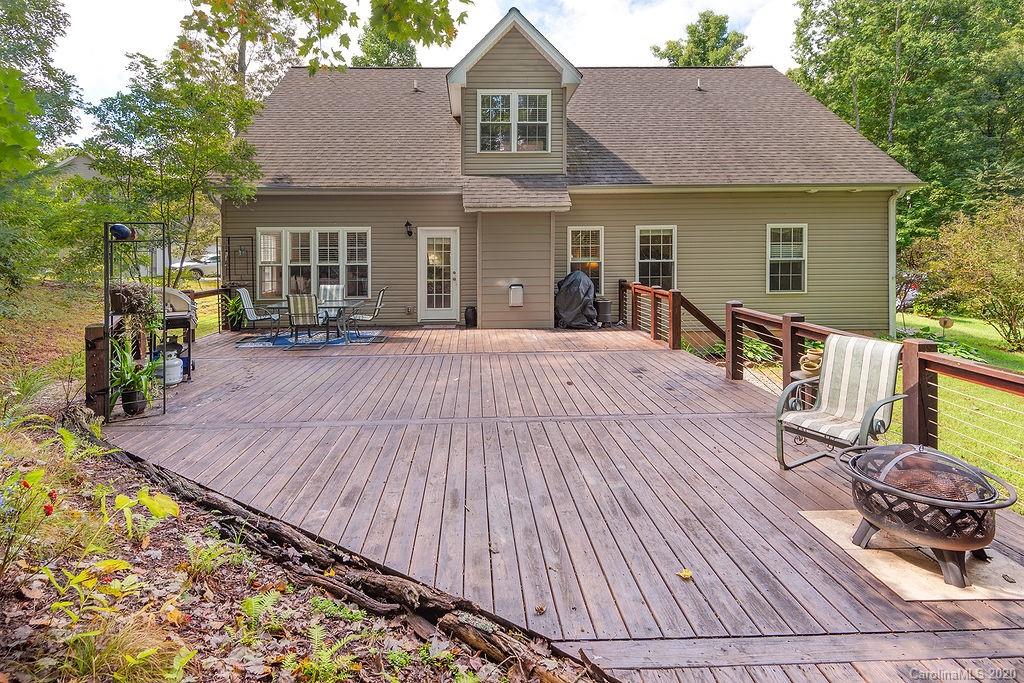 32 Lockes Lane Candler NC 28715