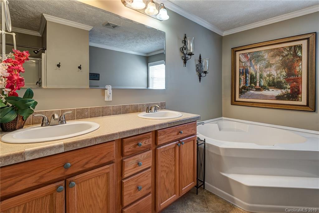 25 Anna Frances Way Candler NC 28715