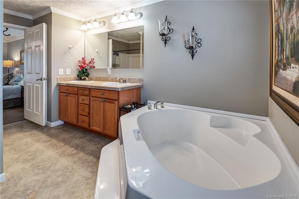 25 Anna Frances Way Candler NC 28715