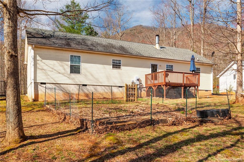 25 Anna Frances Way Candler NC 28715