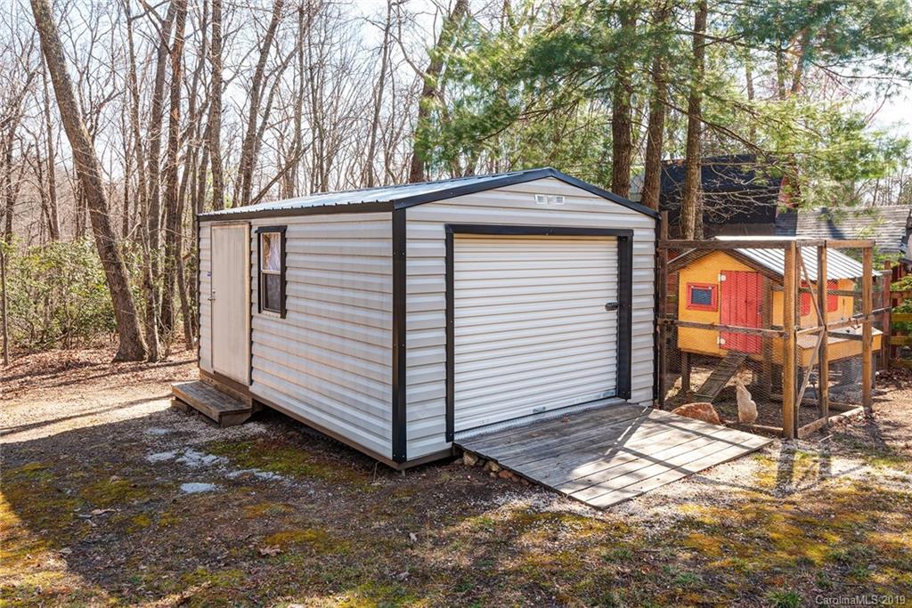 25 Anna Frances Way Candler NC 28715