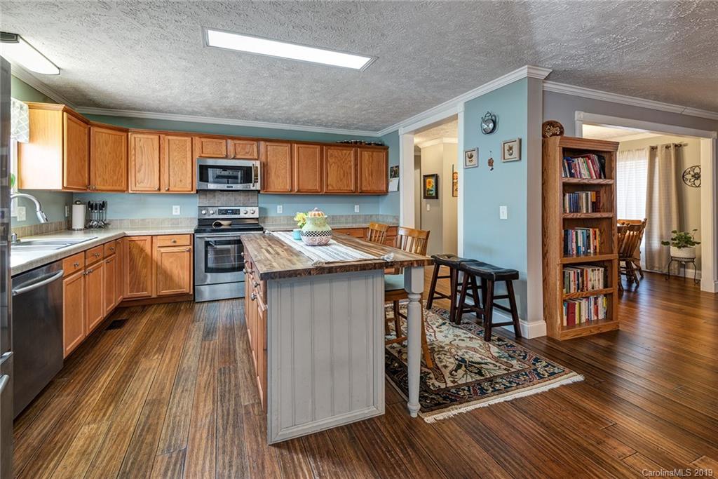 25 Anna Frances Way Candler NC 28715