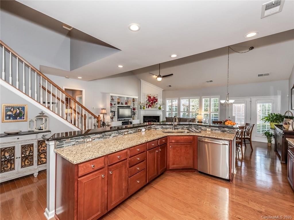 10318 Blairbeth Street Charlotte NC 28277