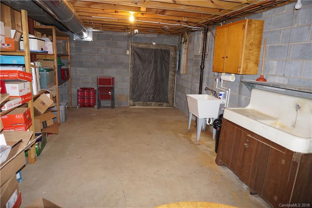 52 Deerwood Drive Asheville NC 28805
