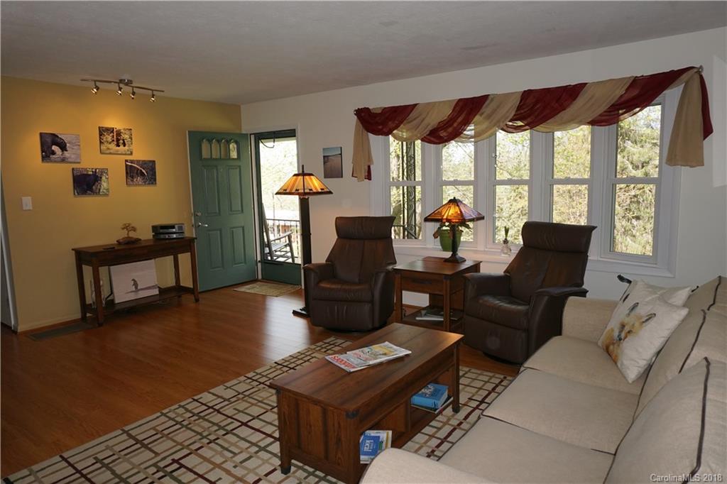 52 Deerwood Drive Asheville NC 28805