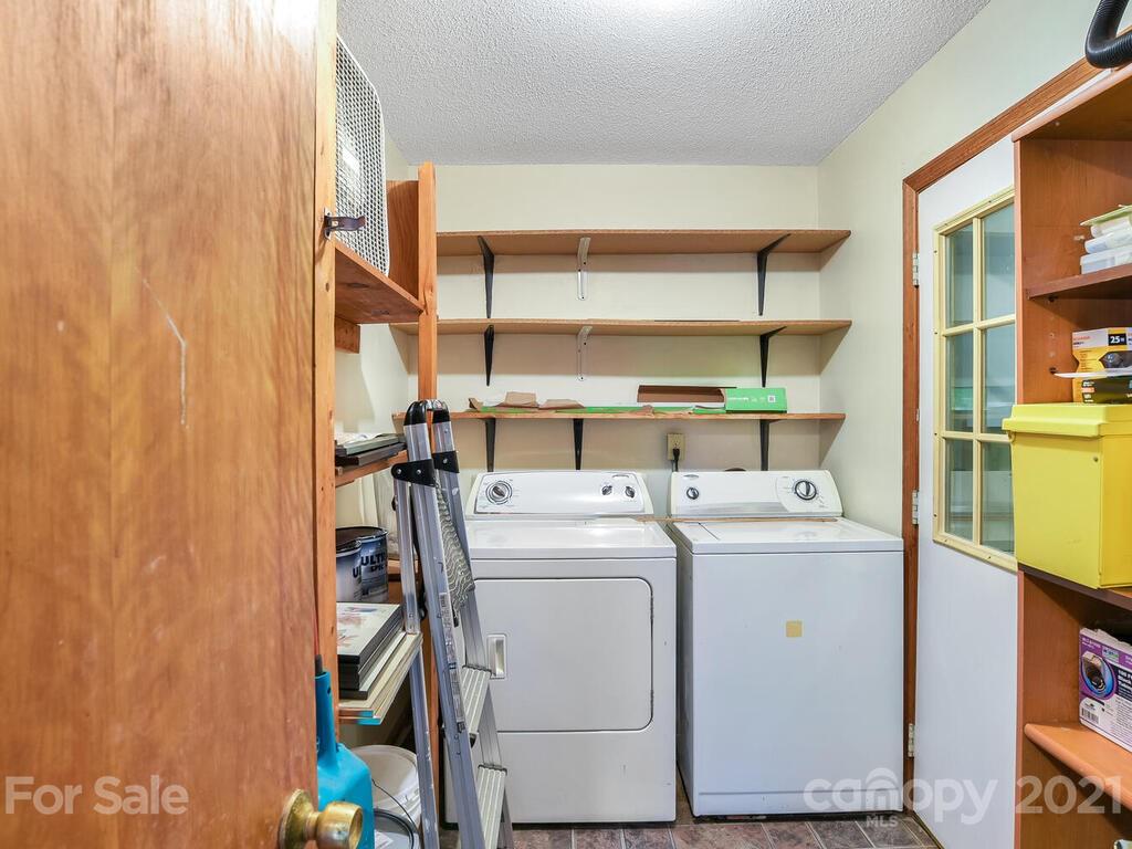116 Hoot Owl Hollow Fairview NC 28730