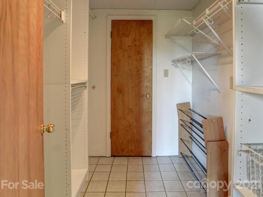 116 Hoot Owl Hollow Fairview NC 28730