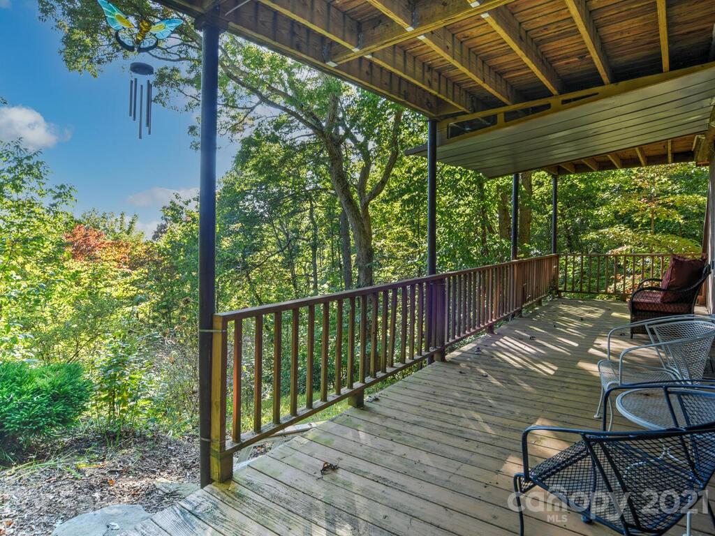 116 Hoot Owl Hollow Fairview NC 28730