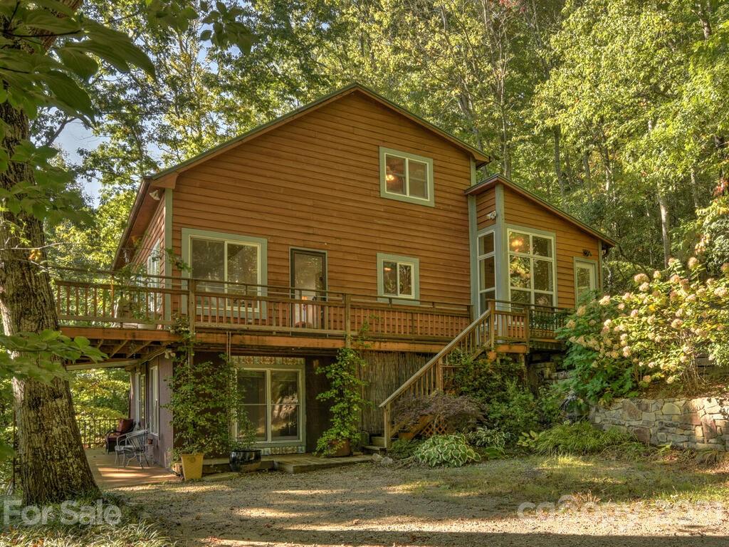 116 Hoot Owl Hollow Fairview NC 28730