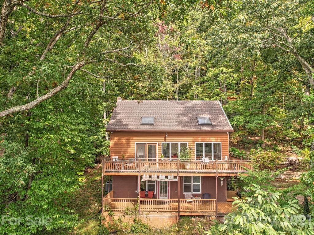 116 Hoot Owl Hollow Fairview NC 28730