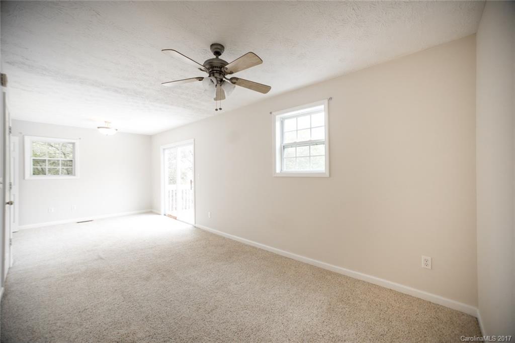 40 Laurel Loop Asheville NC 28806