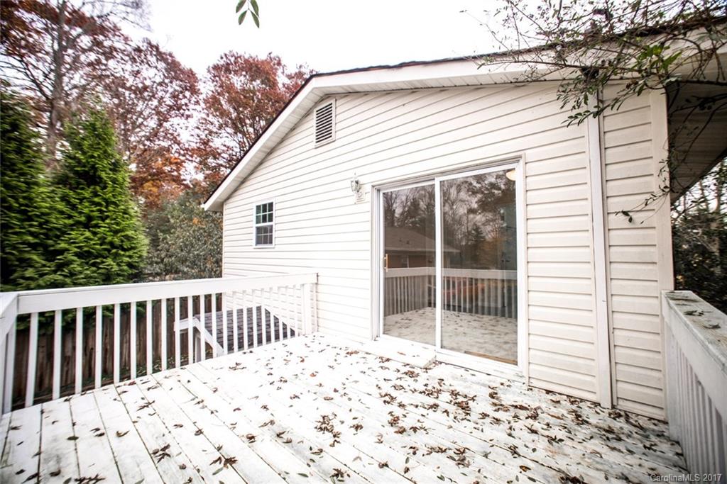 40 Laurel Loop Asheville NC 28806