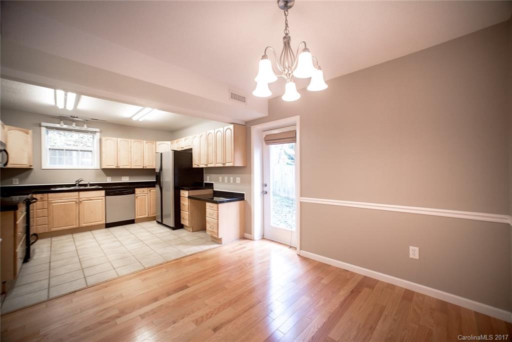 40 Laurel Loop Asheville NC 28806