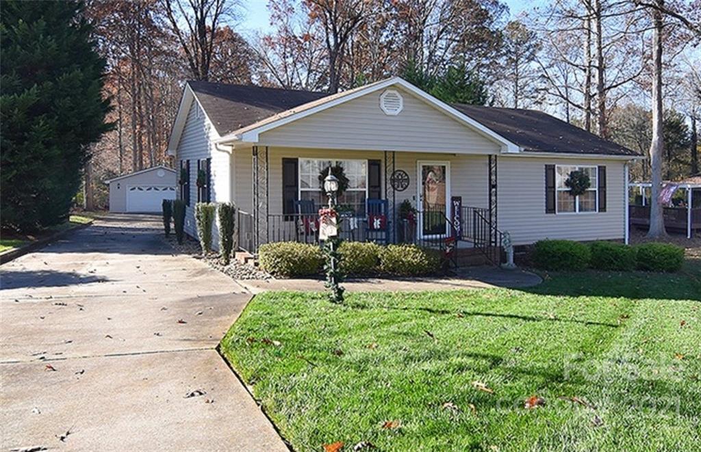 413 Stroupe Street Mount Holly NC 28120