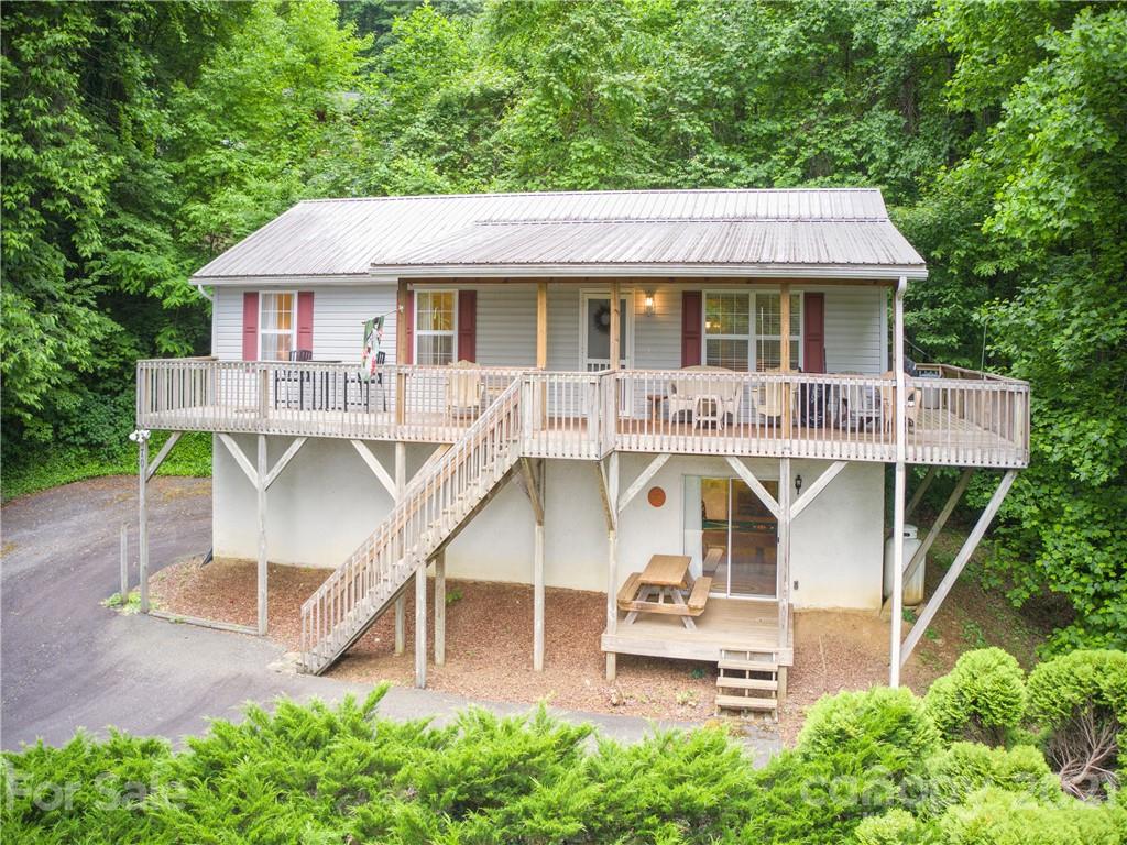70 French Cove Waynesville NC 28785
