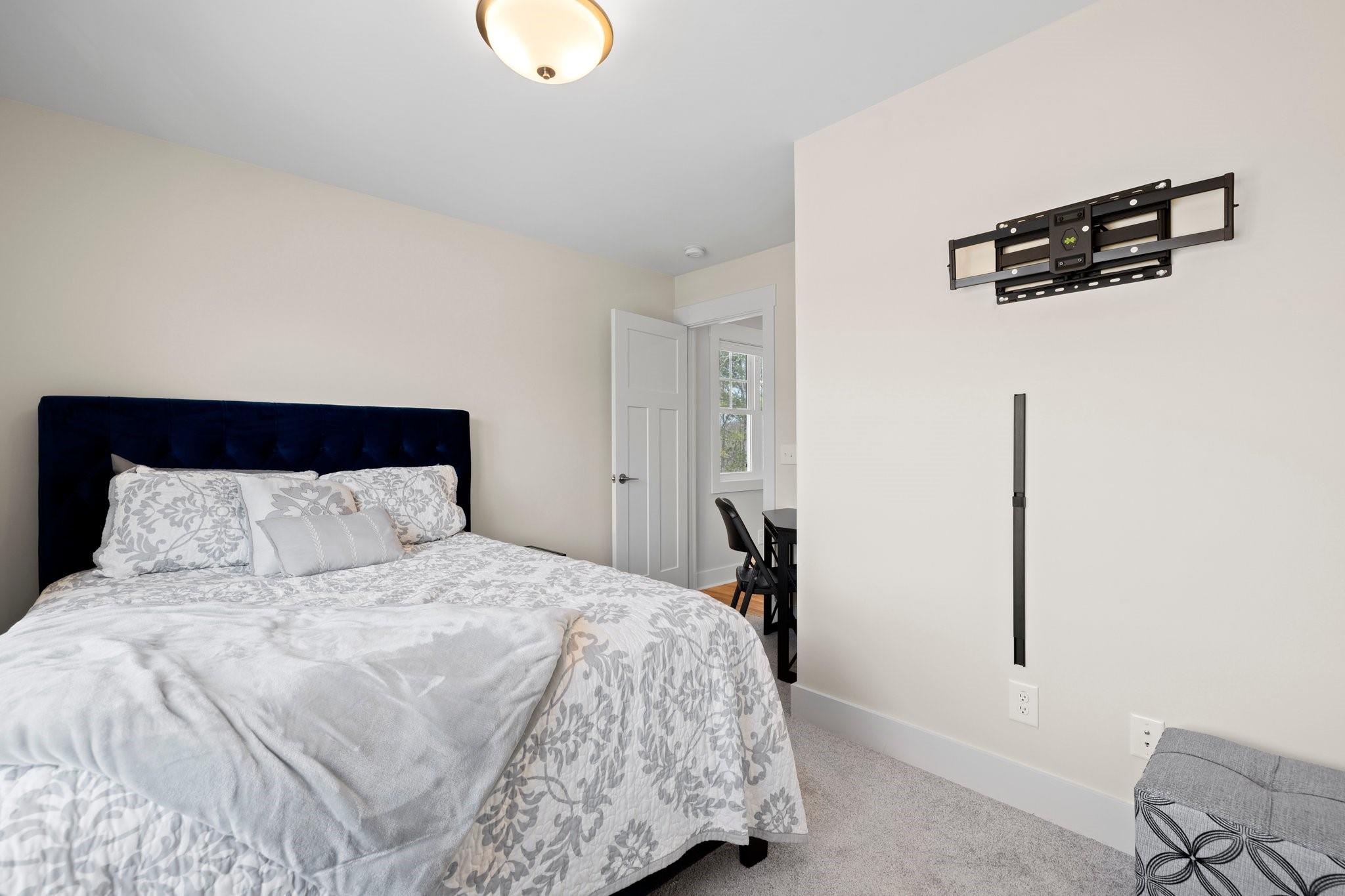 21 Loblolly Lane Asheville NC 28803