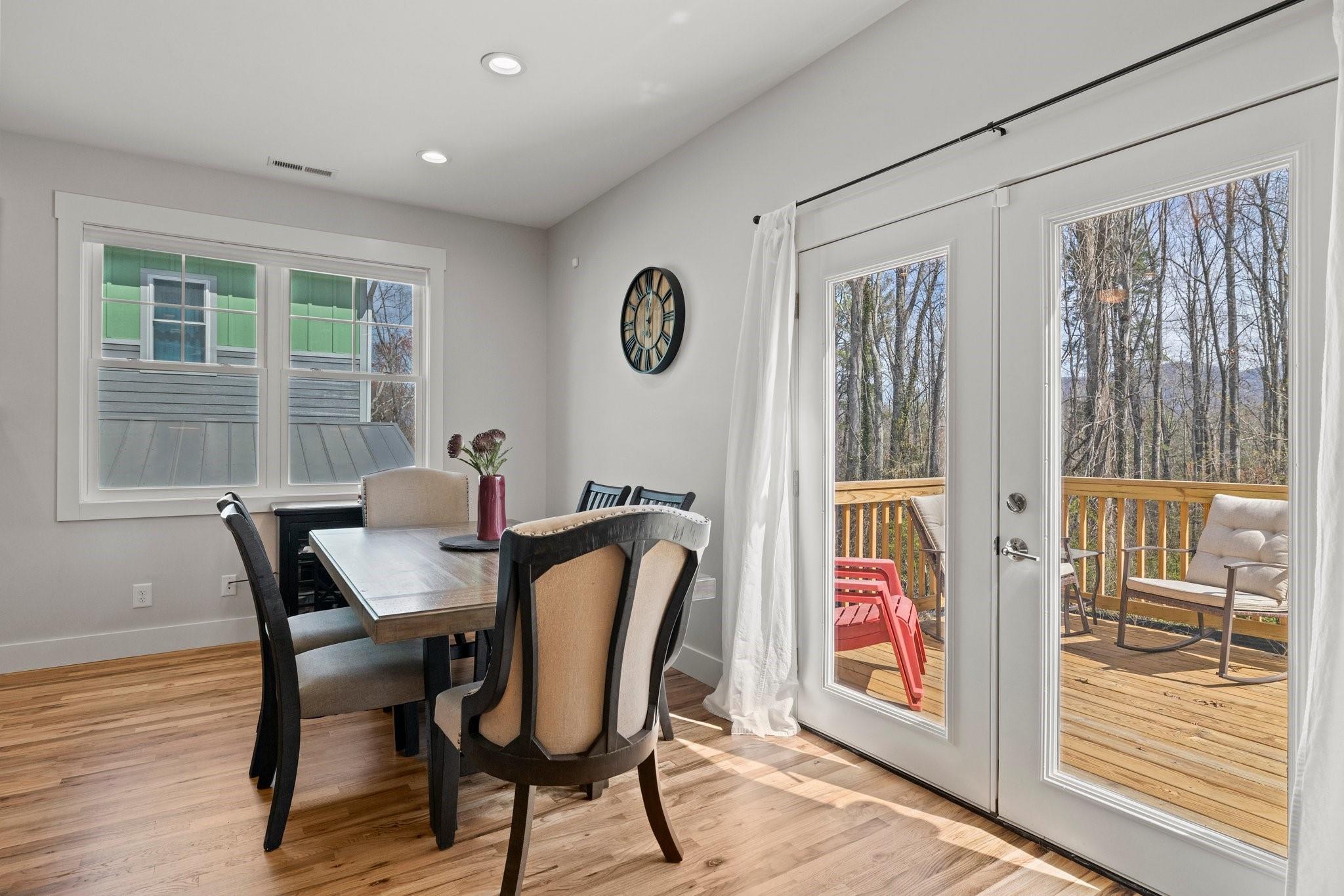 21 Loblolly Lane Asheville NC 28803