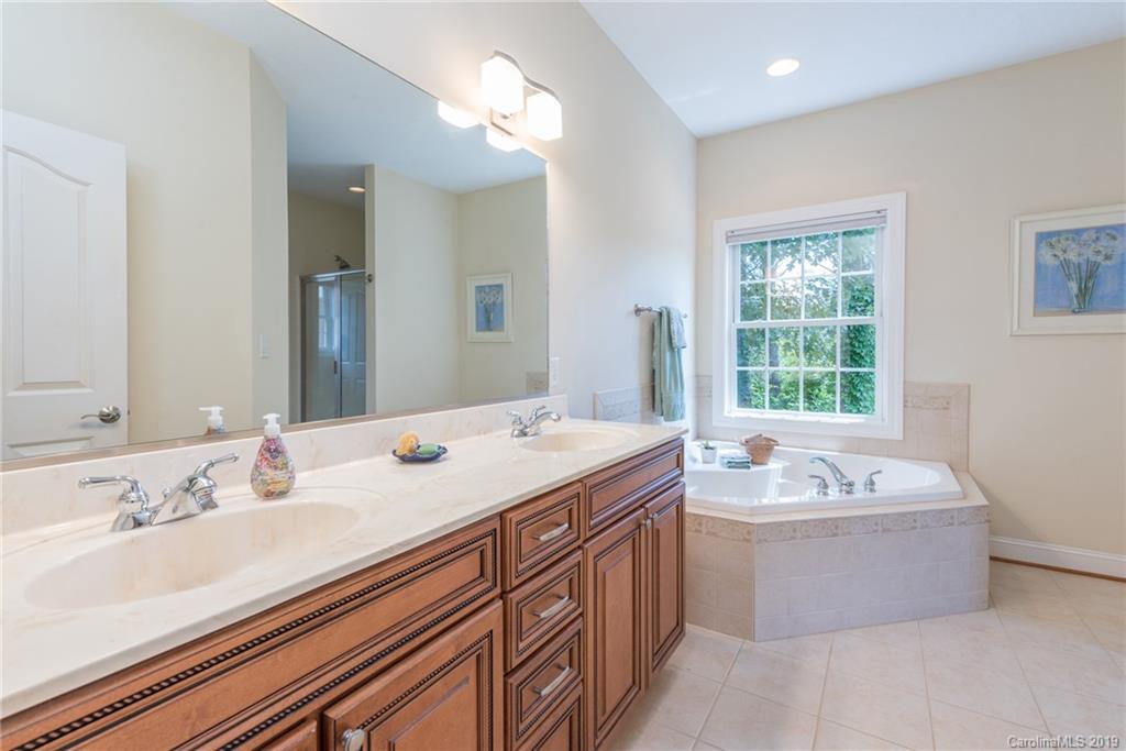 201 Double Brook Drive Weaverville NC 28787