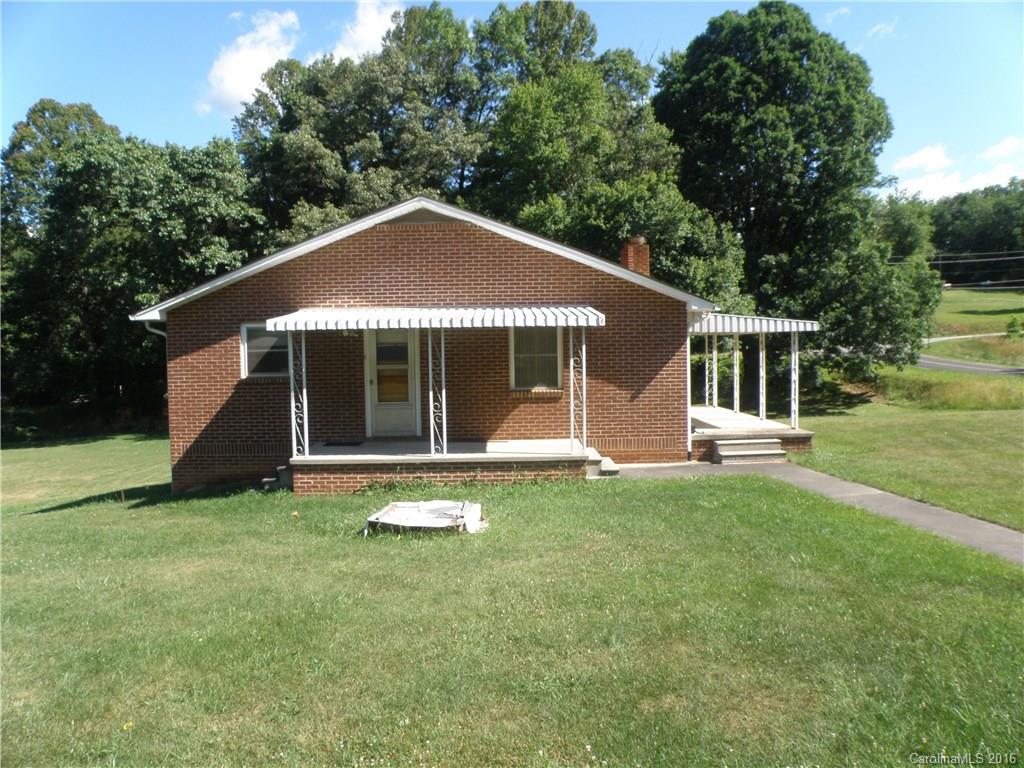 8 Youngs Cove Road Candler NC 28715