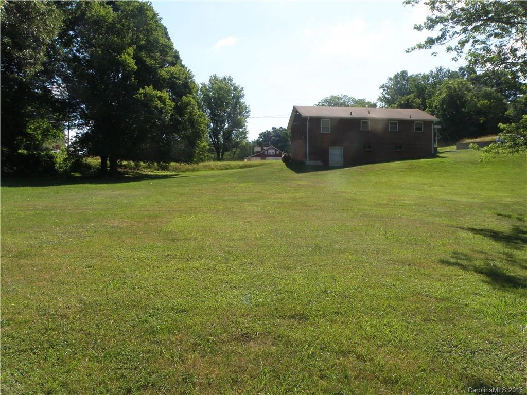 8 Youngs Cove Road Candler NC 28715
