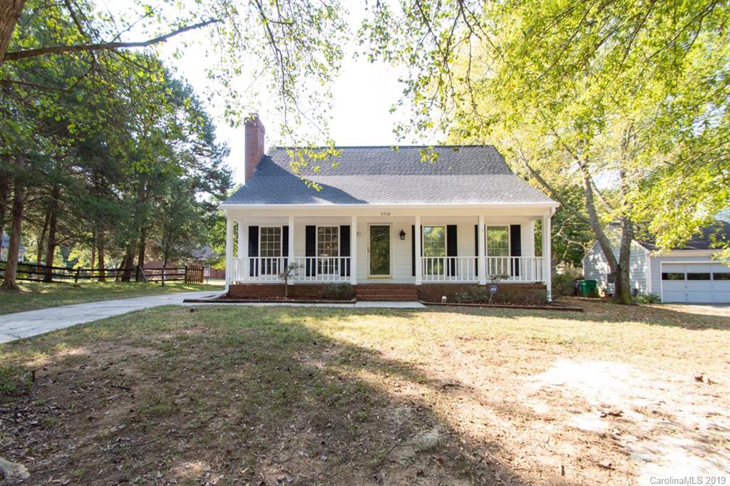 8908 Golf Ridge Drive Charlotte NC 28277