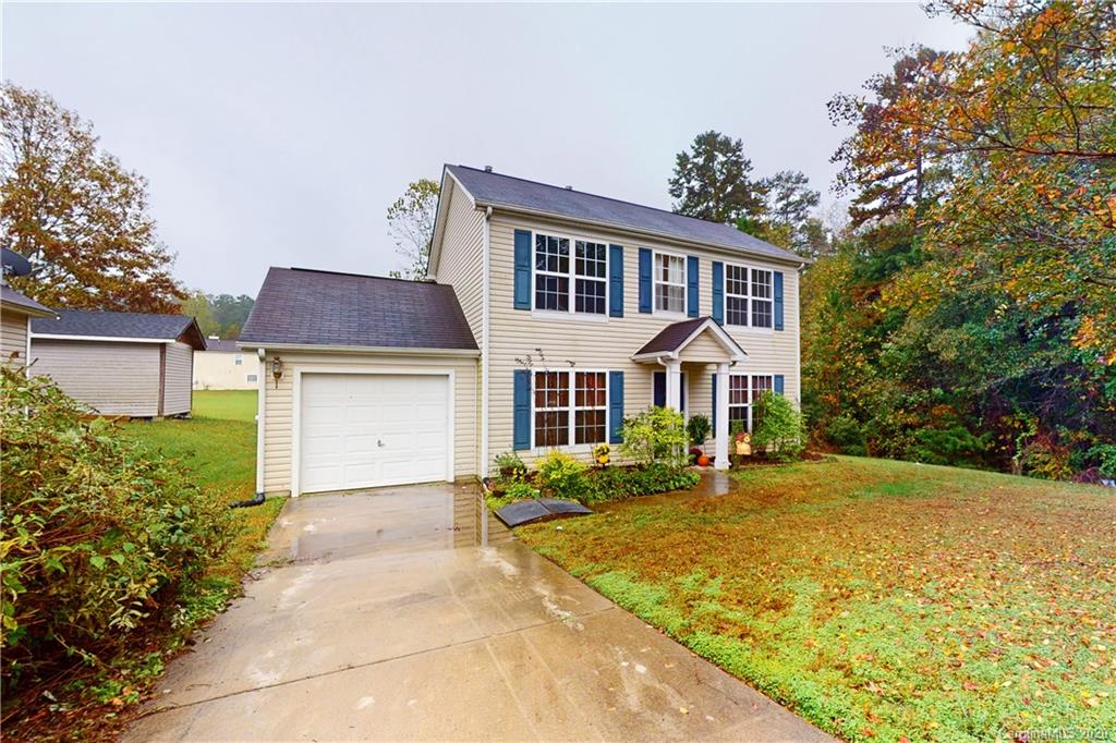 8741 Rozumny Drive Charlotte NC 28216