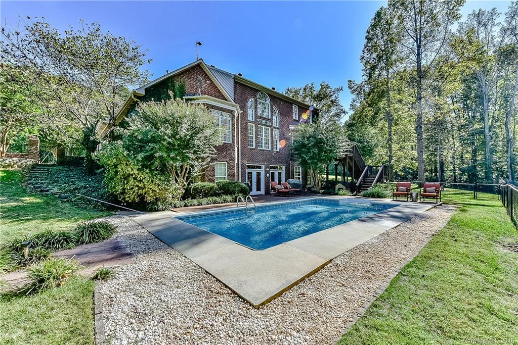 11809 Abernathy Road Charlotte NC 28216