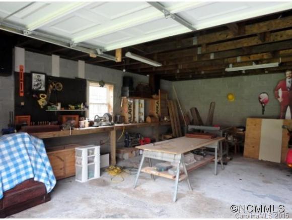 941 Bee Tree Road Swannanoa NC 28778