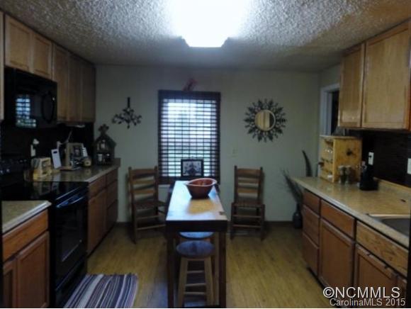 941 Bee Tree Road Swannanoa NC 28778