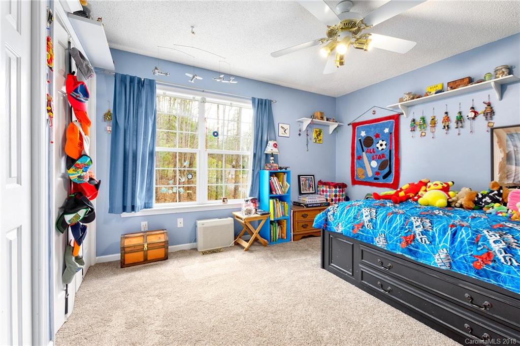 604 Hidden Springs Drive Asheville NC 28804