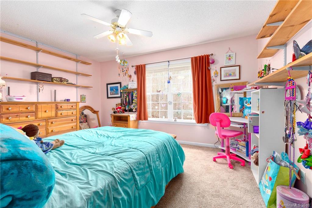 604 Hidden Springs Drive Asheville NC 28804
