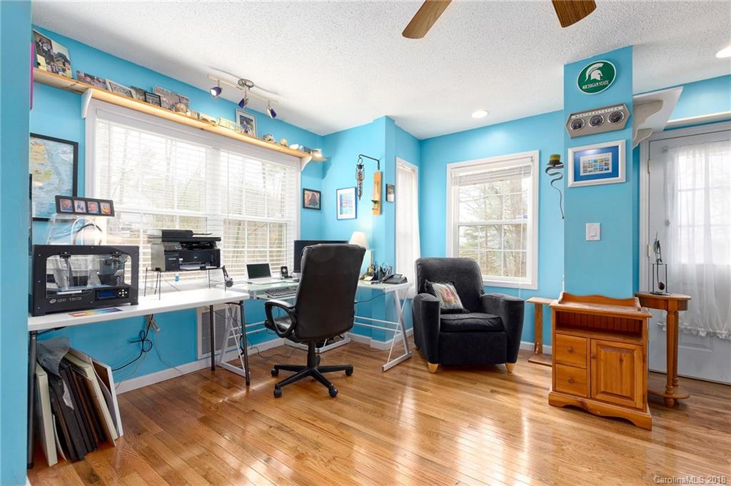 604 Hidden Springs Drive Asheville NC 28804