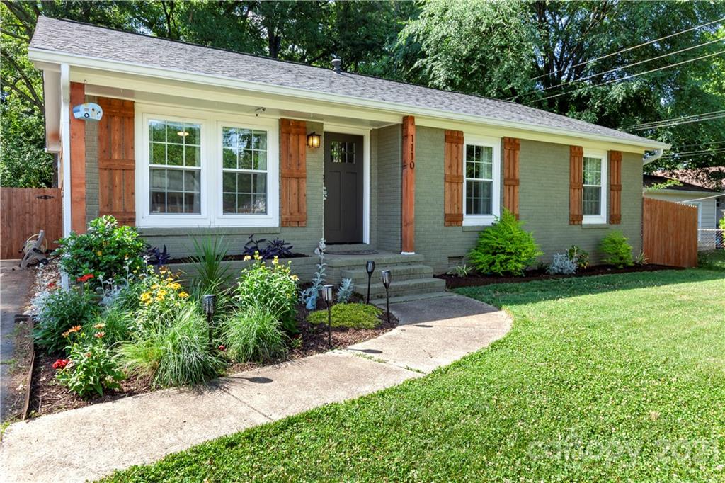 1110 Eastview Drive Charlotte NC 28211