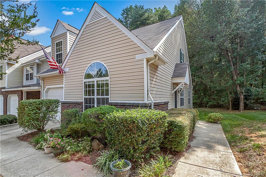 4557 Panther Place Charlotte NC 28269