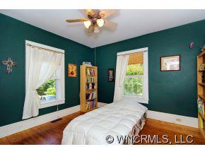 309 Richmond Avenue Swannanoa NC 28778