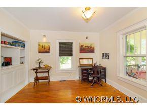 309 Richmond Avenue Swannanoa NC 28778