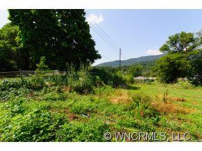 309 Richmond Avenue Swannanoa NC 28778
