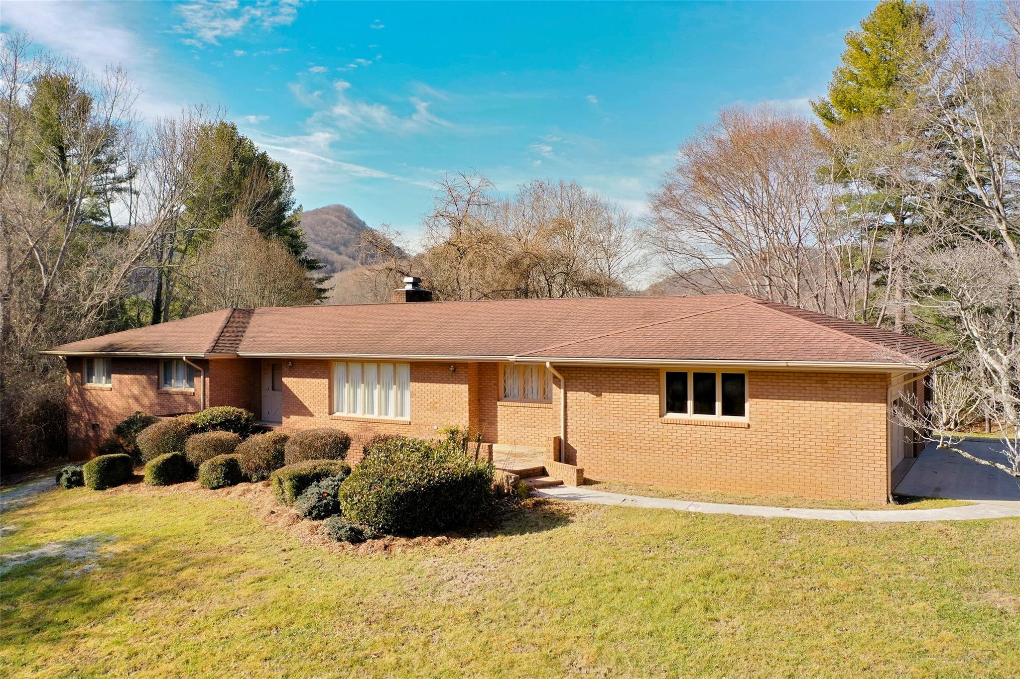 319 Ivy Hill Drive Waynesville NC 28785