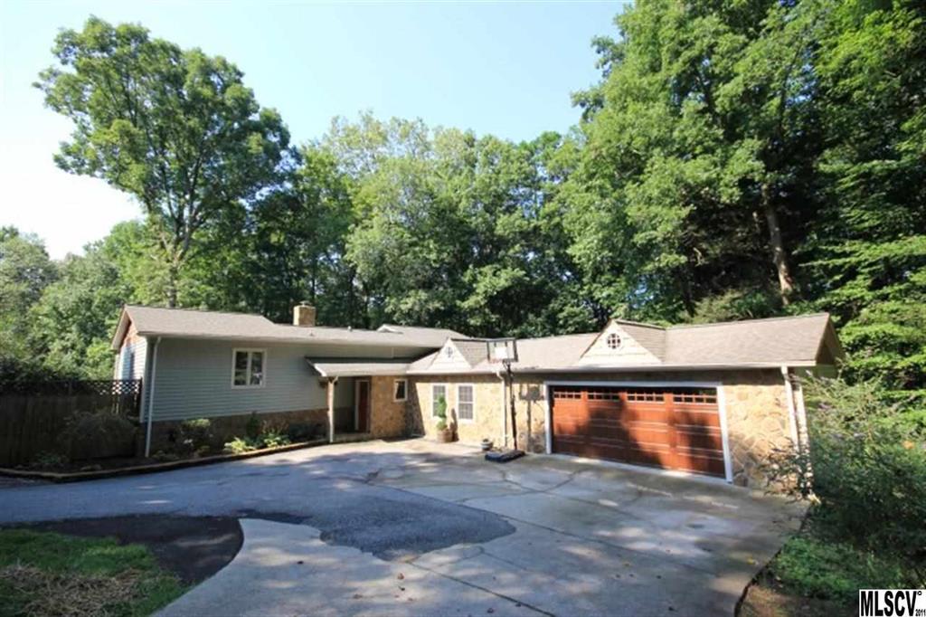 5374 Valley Run Street Hickory NC 28601