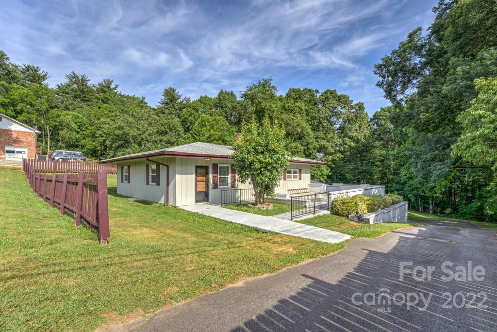 42 E Porter Road Asheville NC 28803