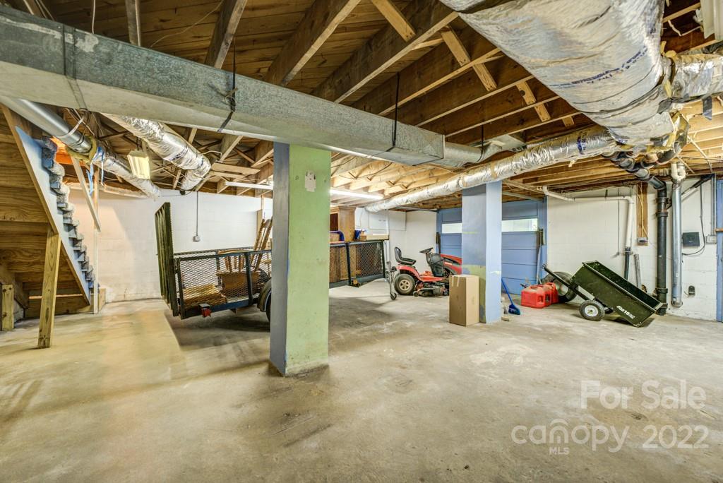42 E Porter Road Asheville NC 28803