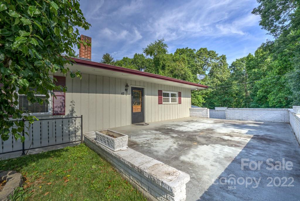 42 E Porter Road Asheville NC 28803