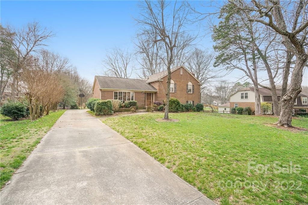 4228 Montibello Drive Charlotte NC 28226