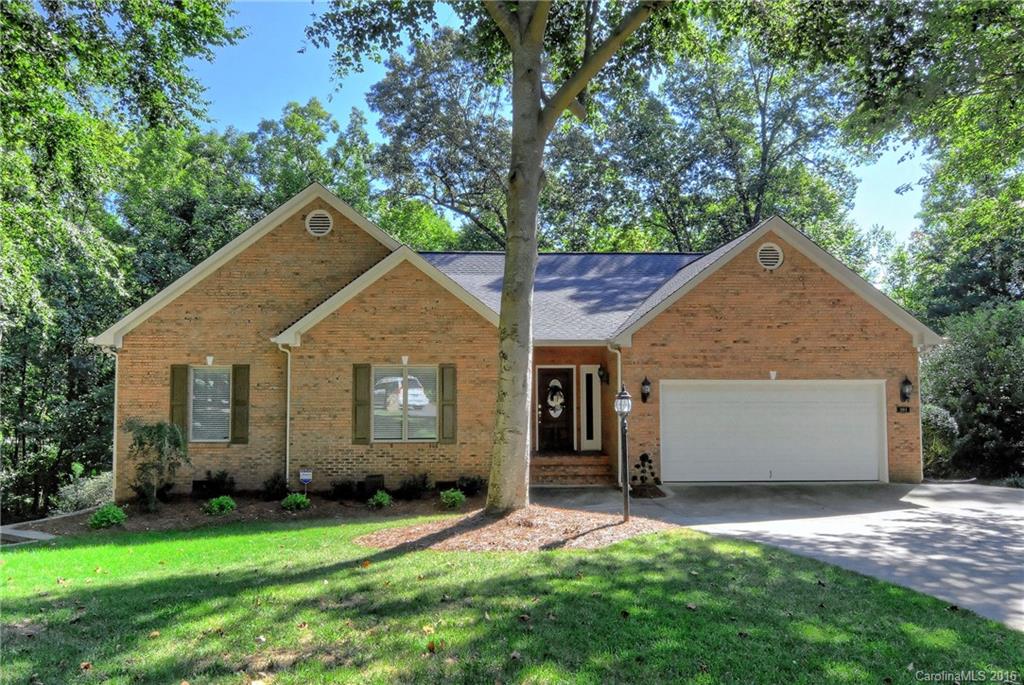 904 Laurel Park Lane Charlotte NC 28270
