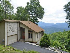 72 Pinkerton Corner Fairview NC 28730