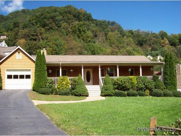 11 Garden Court Maggie Valley NC 28751