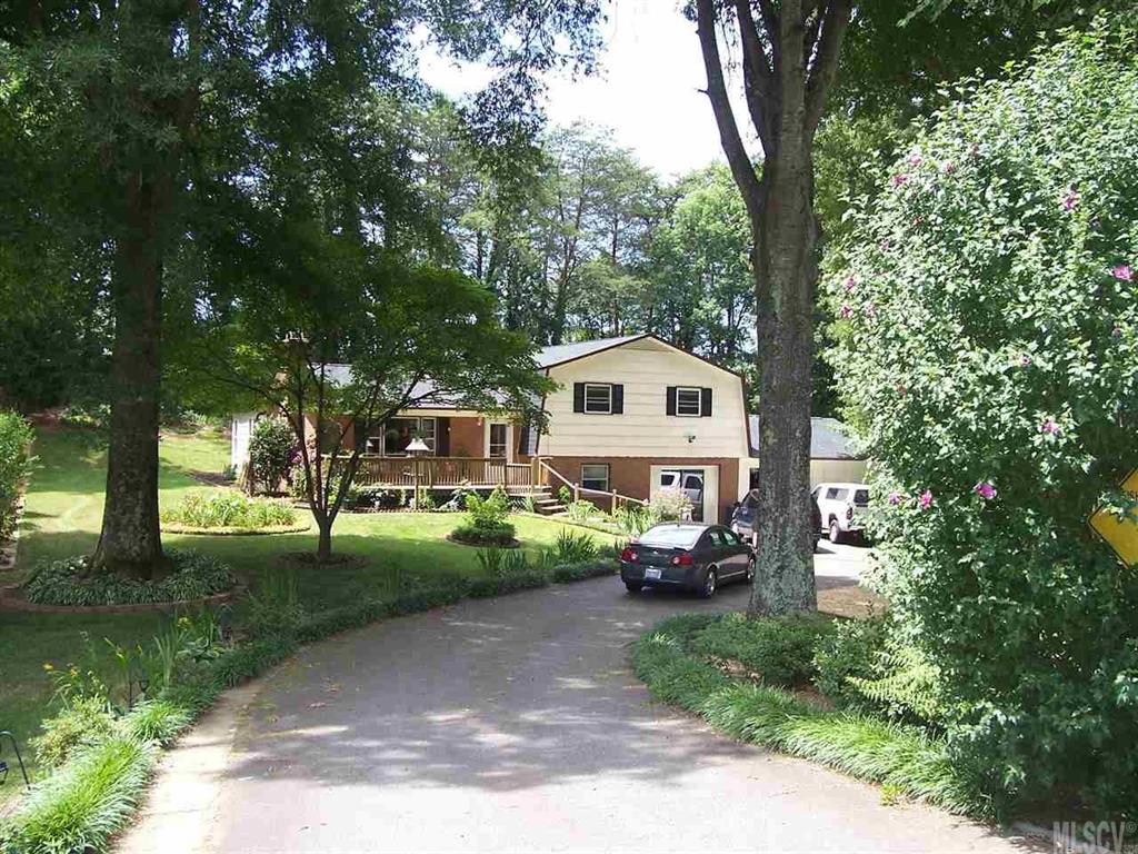 259 Pinecrest Court Taylorsville NC 28681