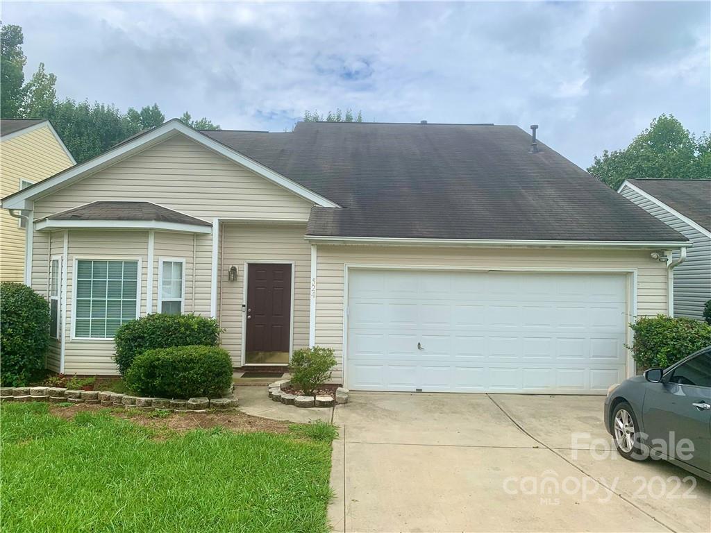 524 Lightspun Lane Charlotte NC 28216