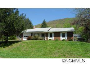25 Huntington Drive Swannanoa NC 28778