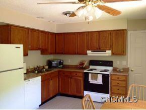 25 Huntington Drive Swannanoa NC 28778